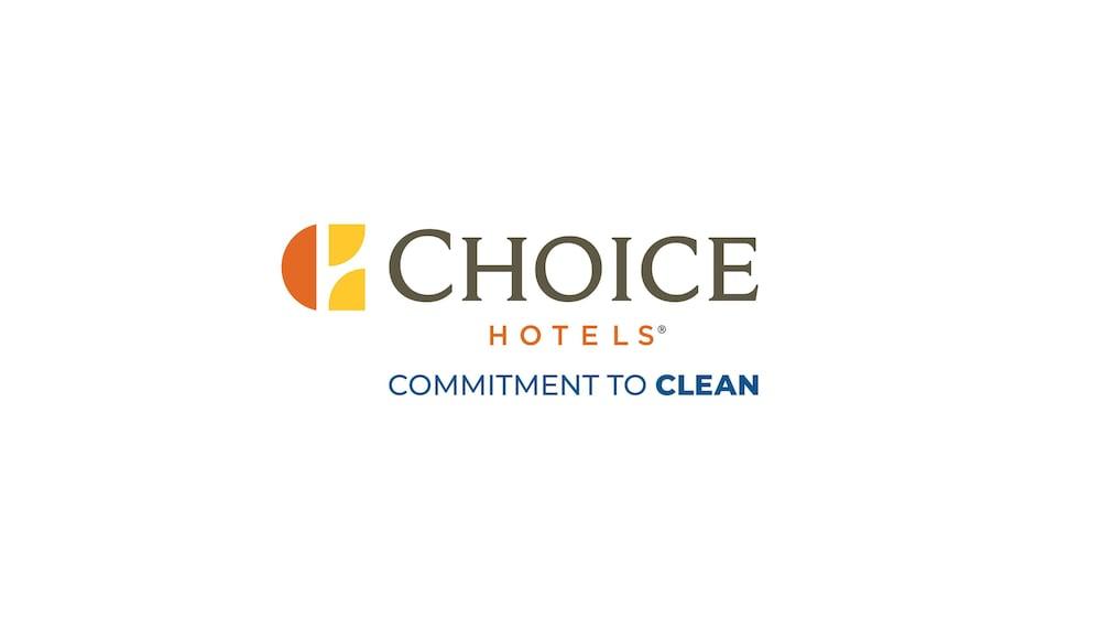 Quality Inn Chester - South Richmond Екстериор снимка