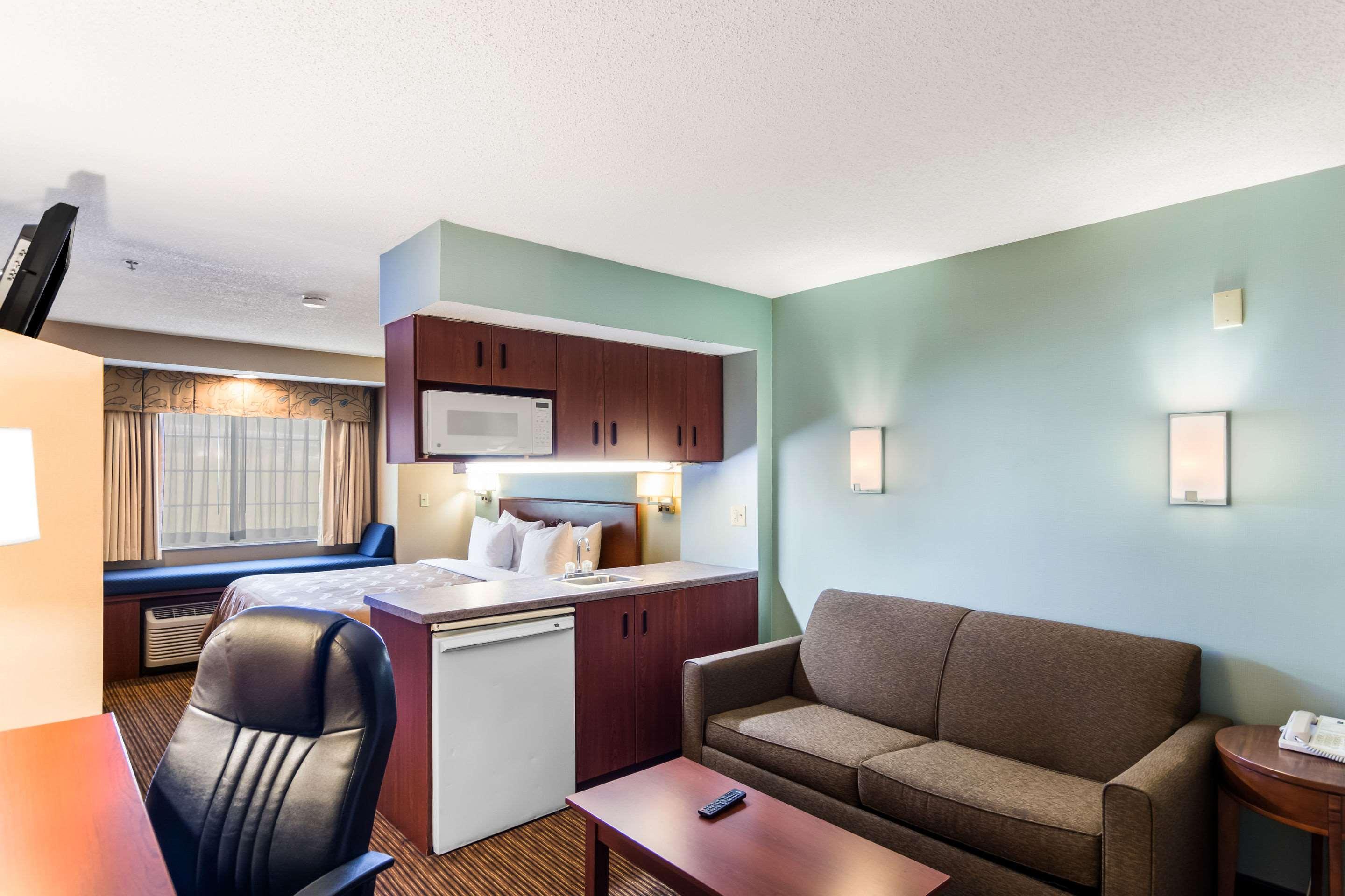 Quality Inn Chester - South Richmond Екстериор снимка
