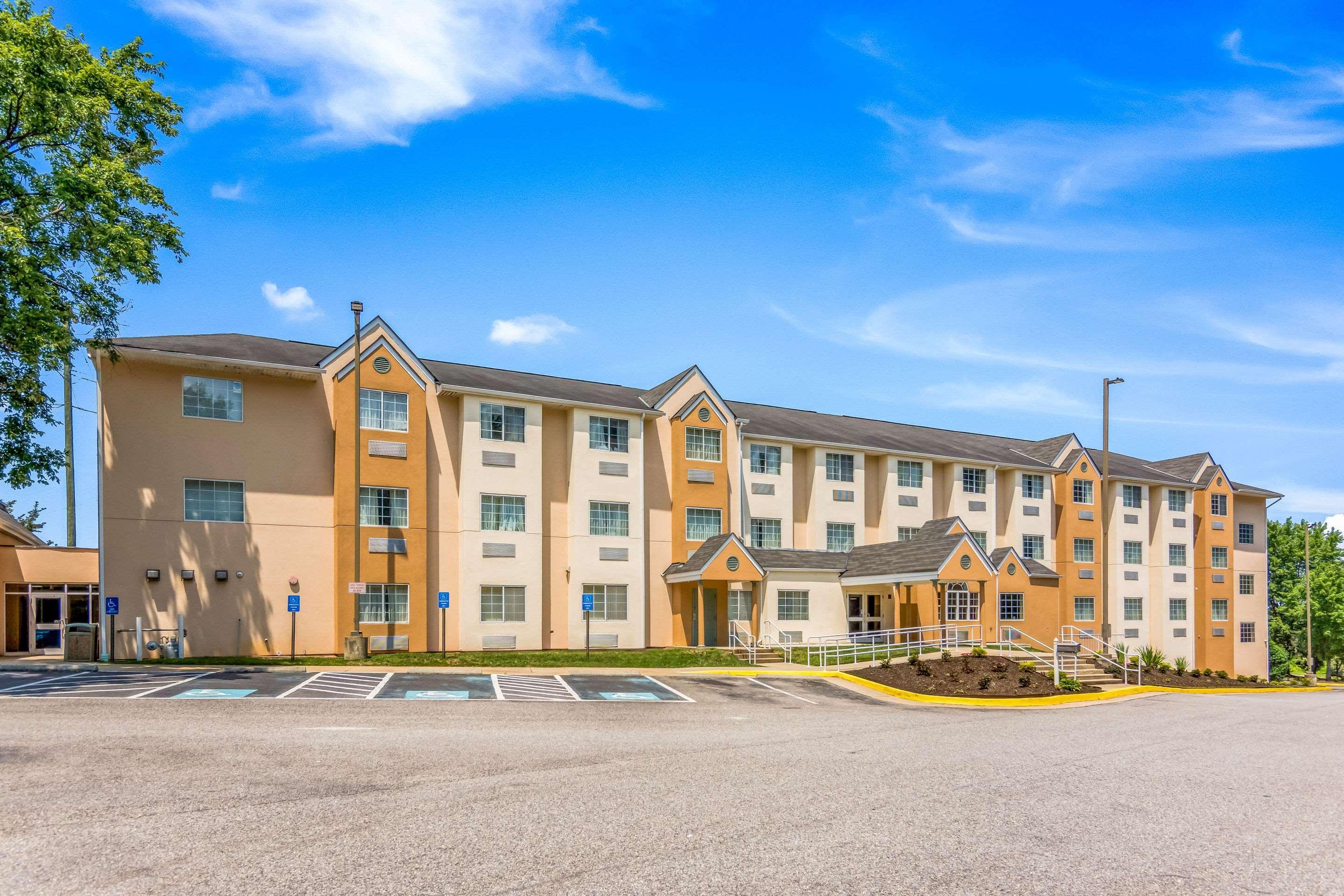 Quality Inn Chester - South Richmond Екстериор снимка