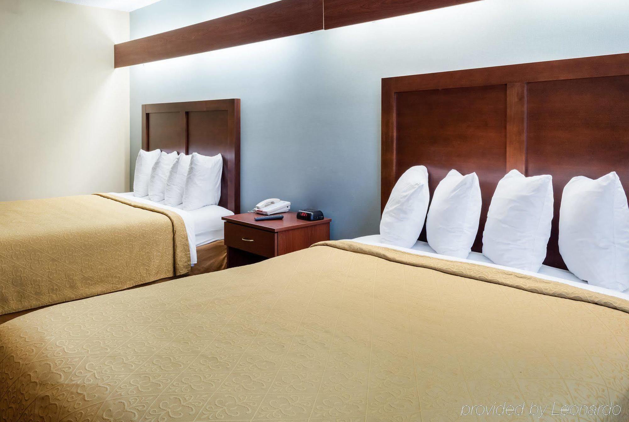Quality Inn Chester - South Richmond Екстериор снимка