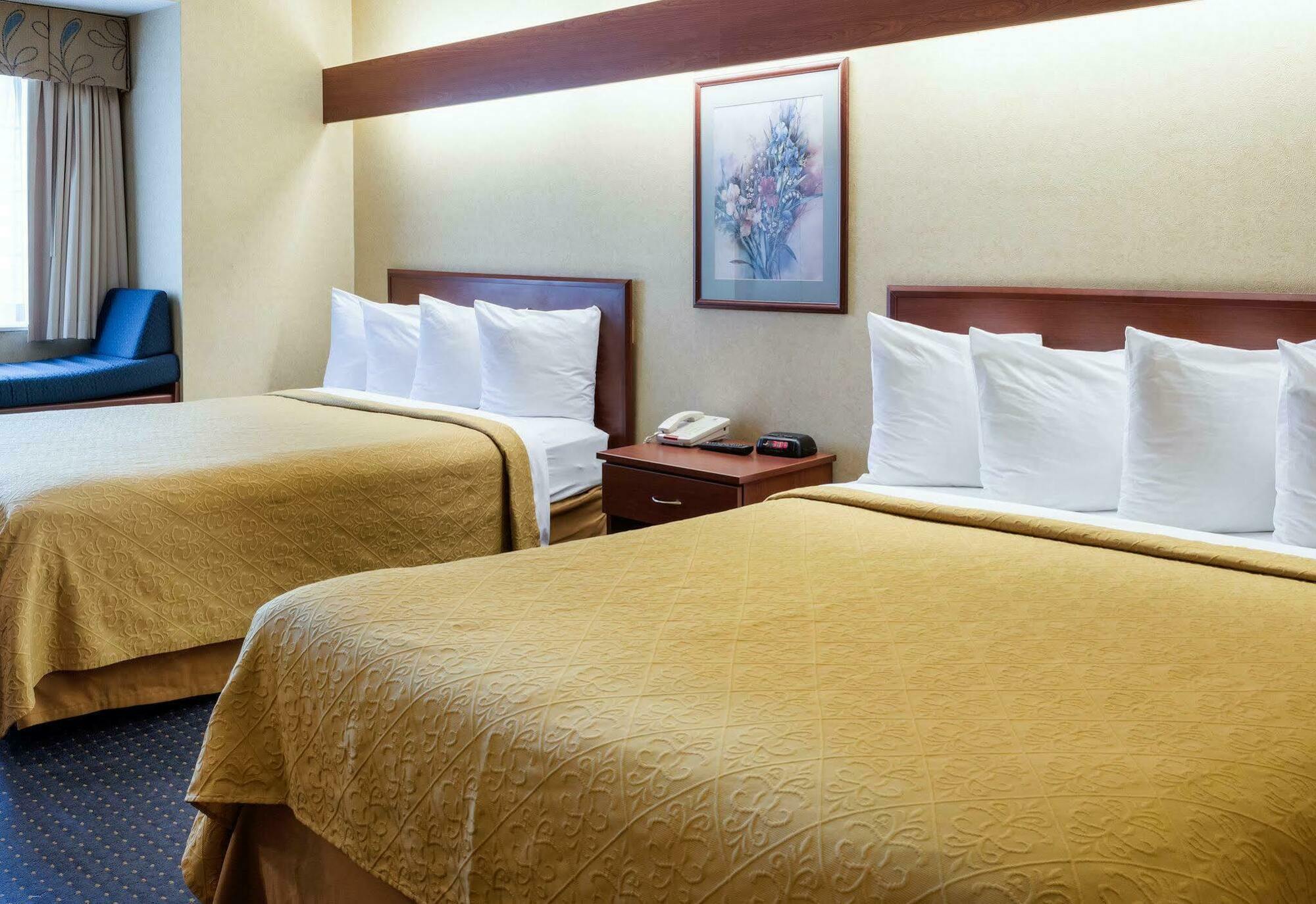 Quality Inn Chester - South Richmond Екстериор снимка